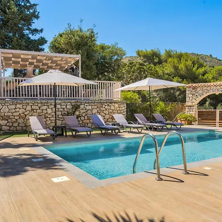 Andromeda Ανω Βασιλικος